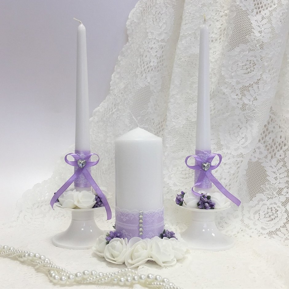 Светло-фиолетовые свечи