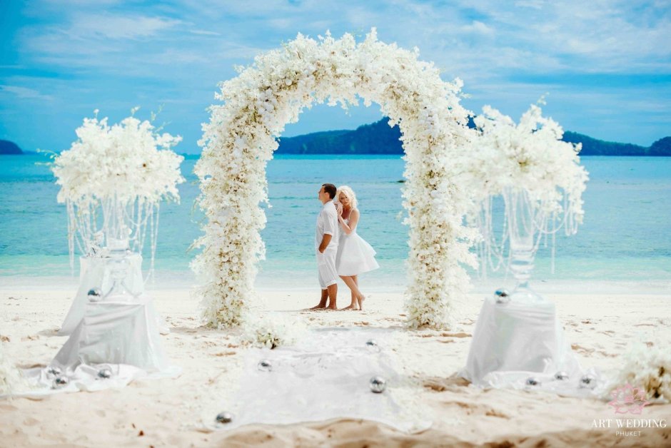 Свадебная церемония на море