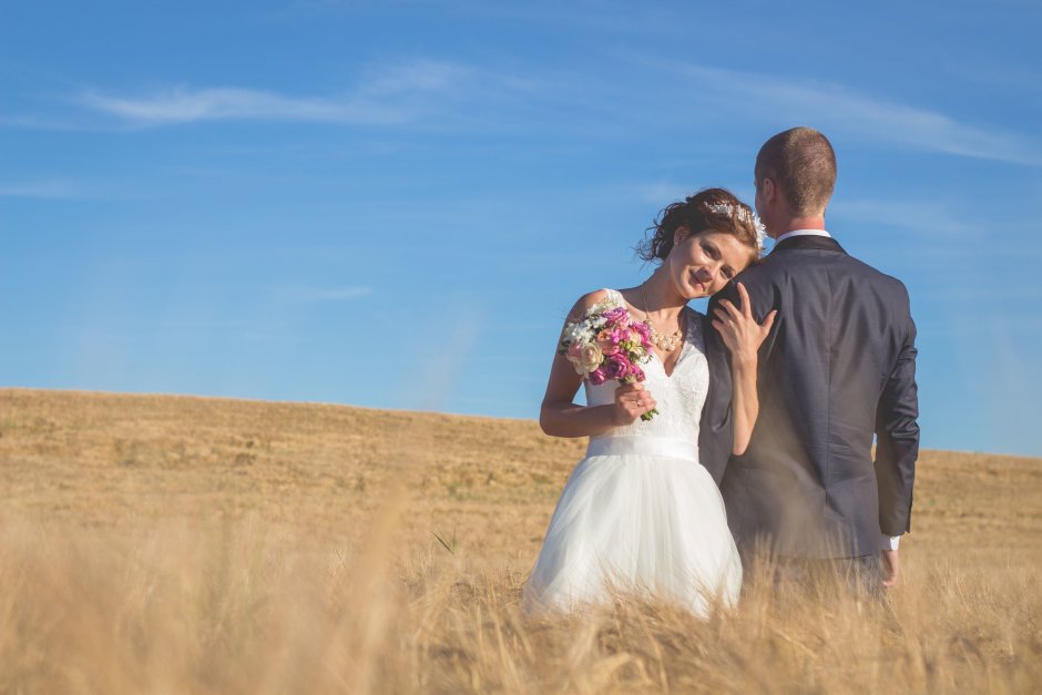 Свадьба в пшеничном поле