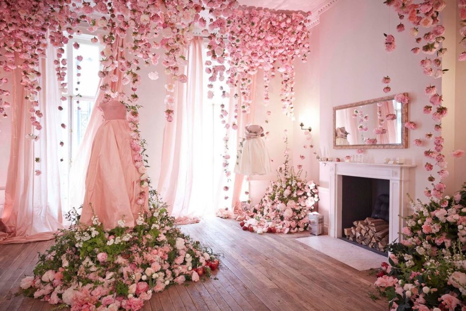 Свадебное украшение комнаты