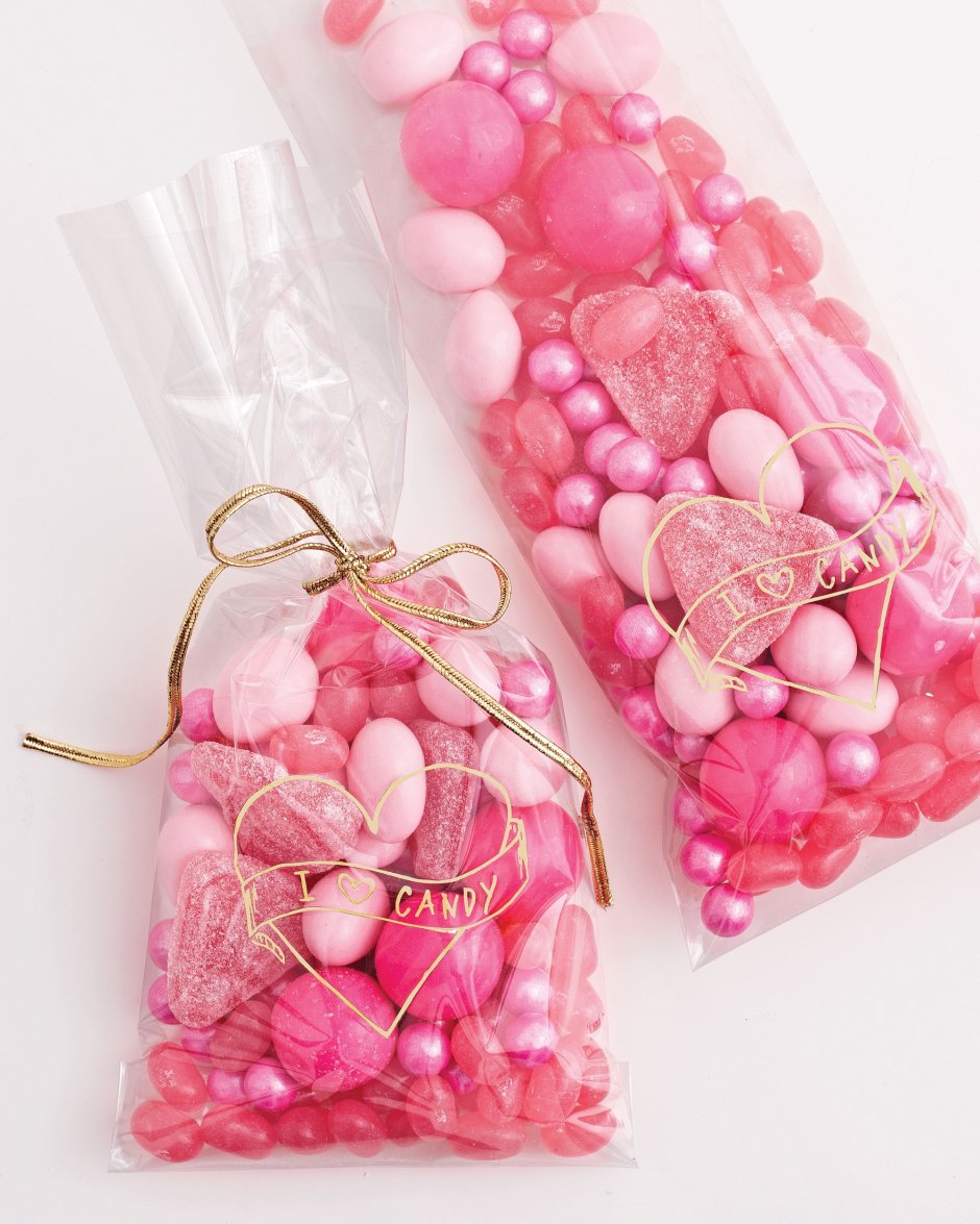 Розовые конфеты