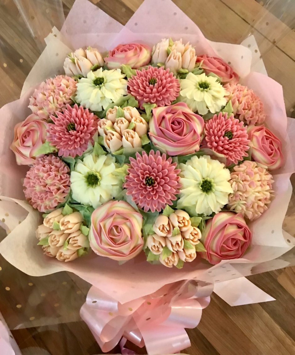 Букет цветов из капкейков