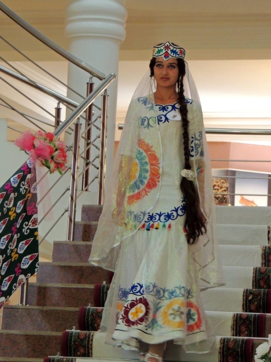 Таджикские платье для невесты