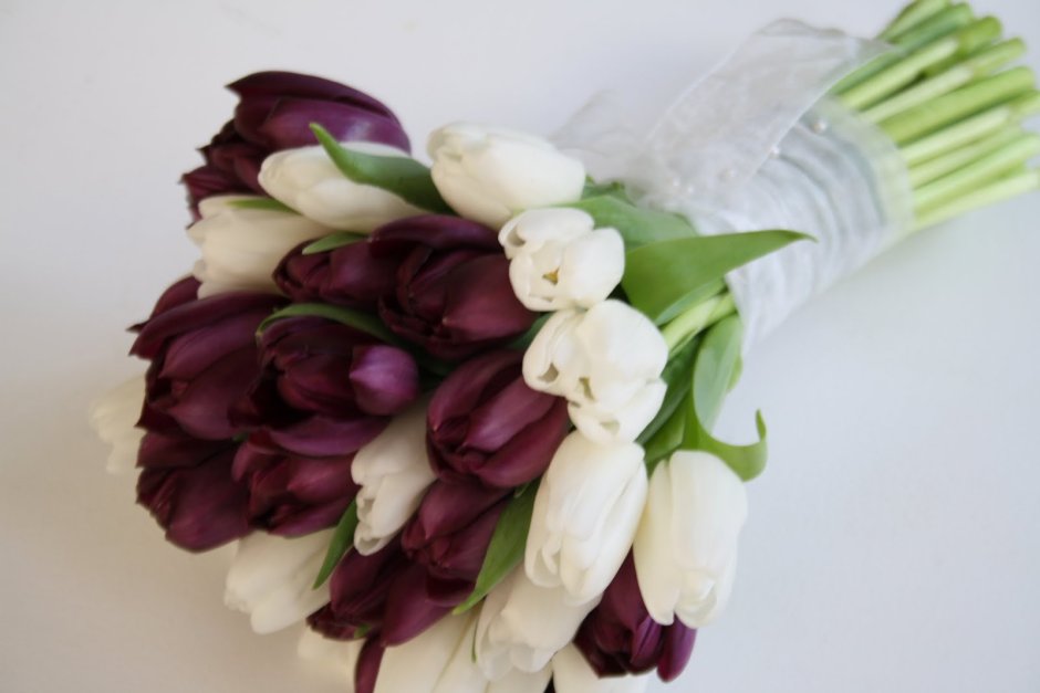 Букет невесты из тюльпанов