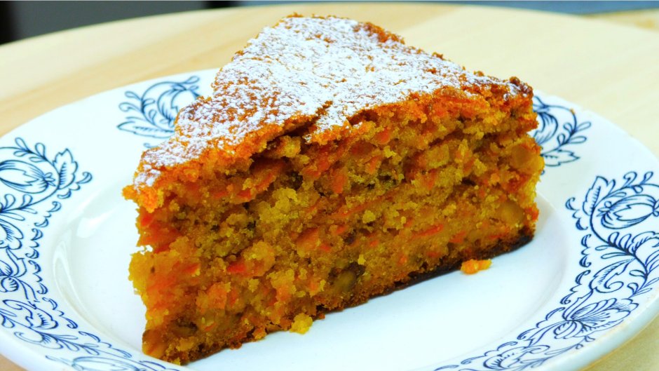 Диетический морковный пирог с миндалем
