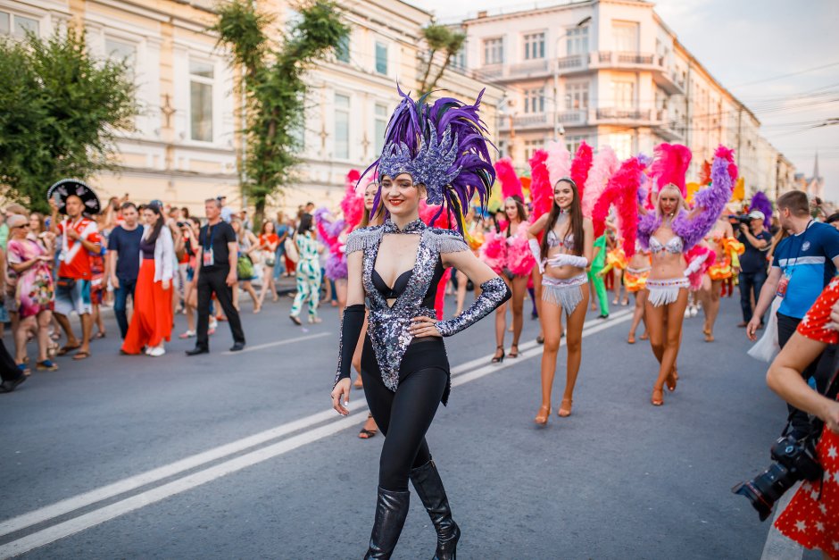 Весенний карнавал в Украине