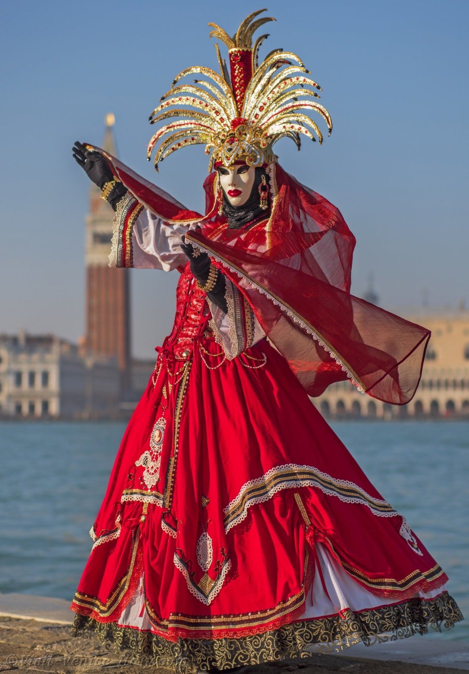 Карнавальные костюмы Венецианский карнавал