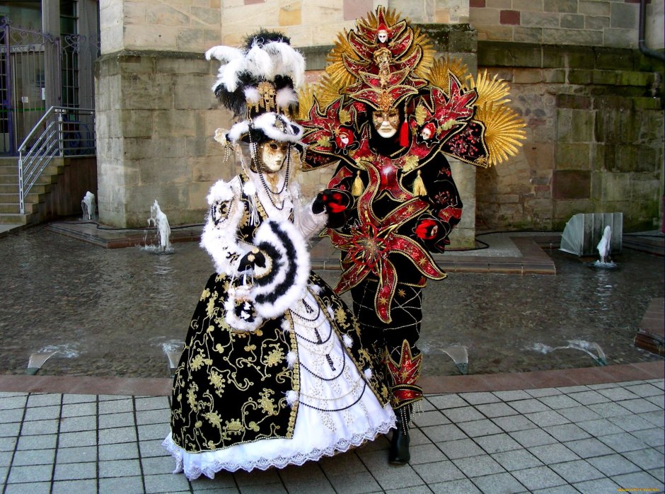 Венецианский карнавал мужские костюмы
