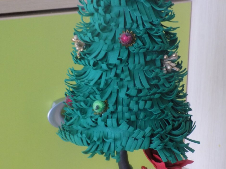 Креативная елка из фоамирана