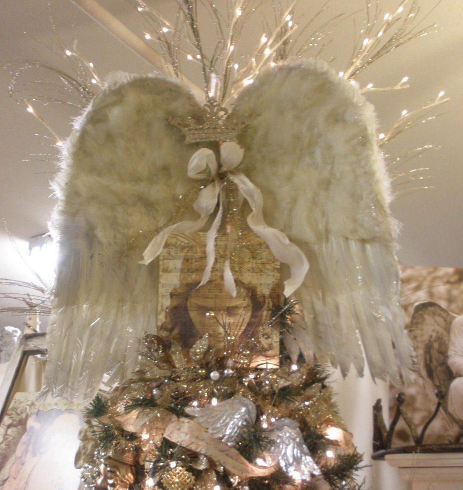 Ангел на новогодней елке