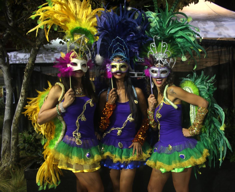 Вечеринка карнавал в Бразилии