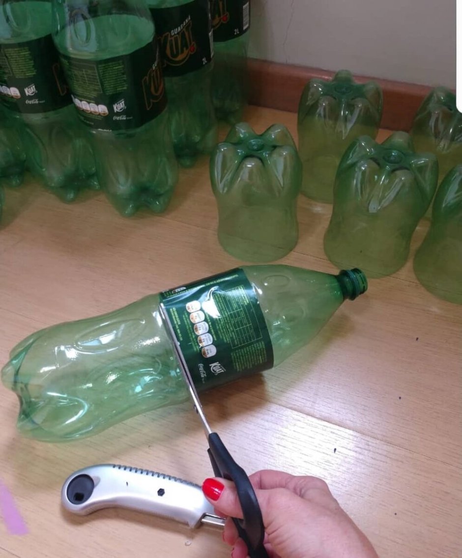 Елочка из бутылки пластиковой
