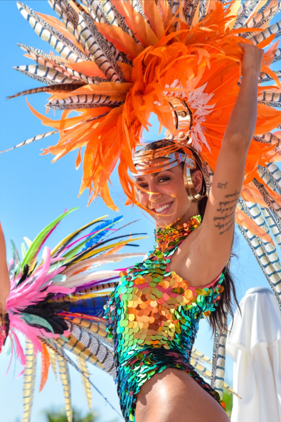 Бразильский карнавал платья