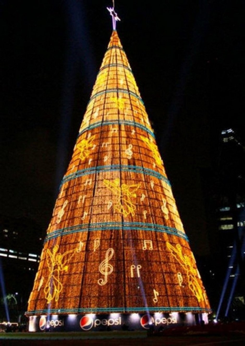 Новогодняя елка Мехико 2009