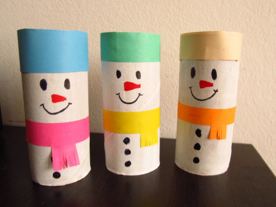 Снеговик из втулки от туалетной бумаги для детей