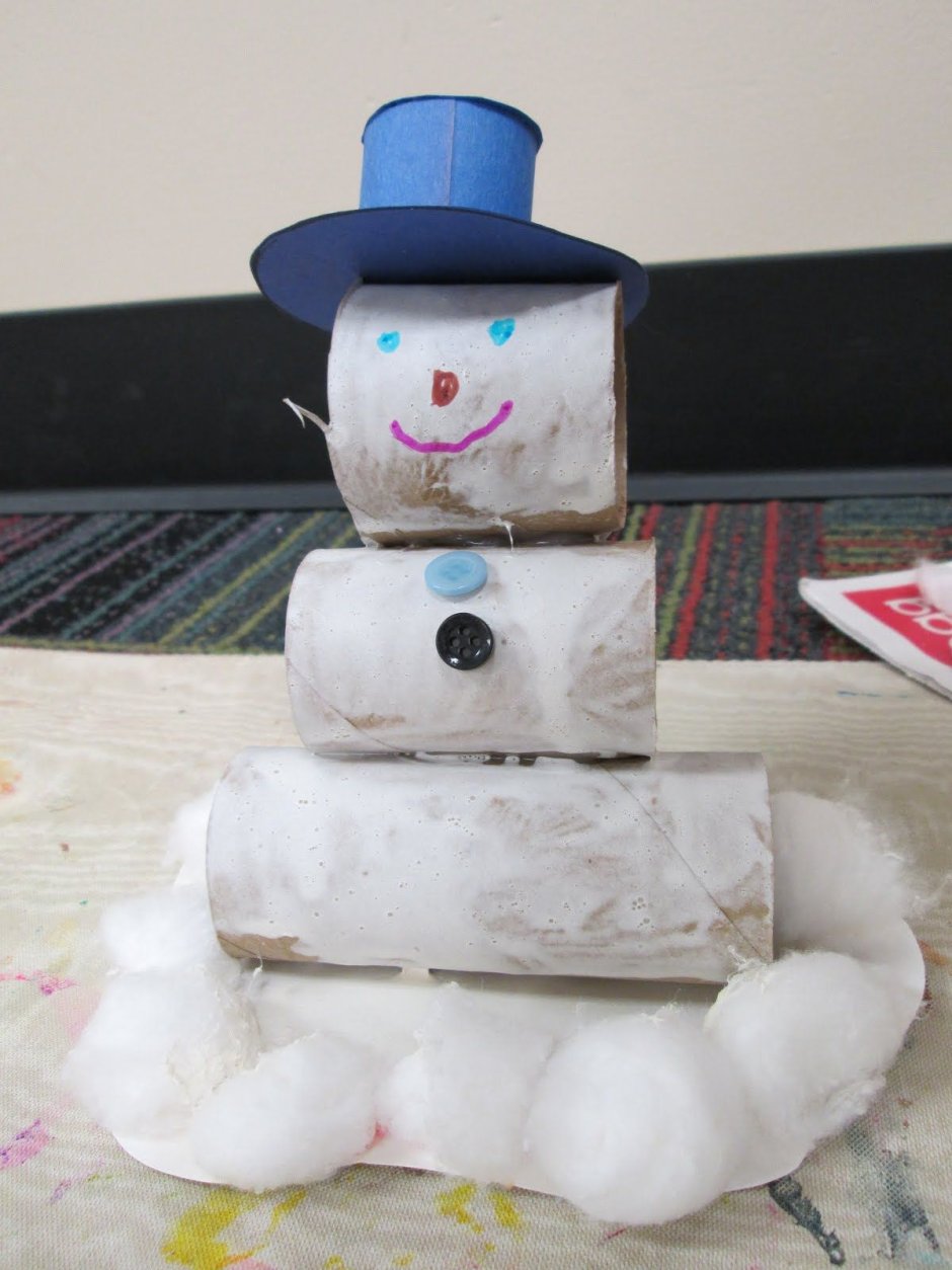 Снеговик на туалетной бумаге