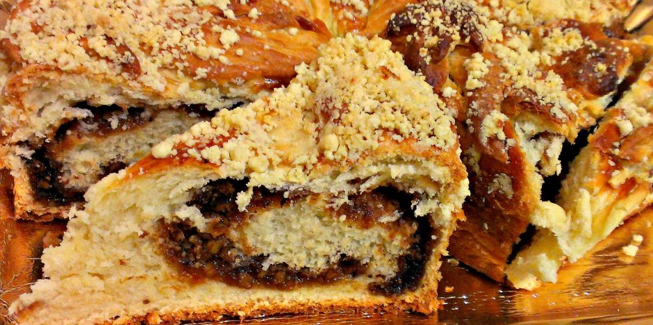 Татарский пирог с грецкими орехами
