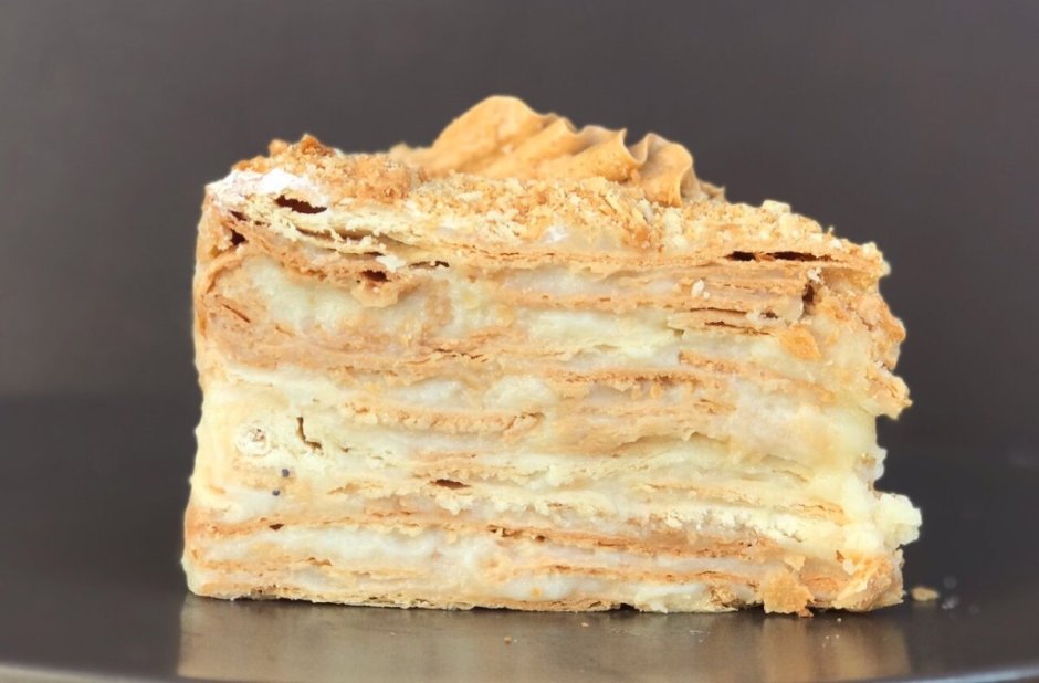 Торт Наполеон в разрезе