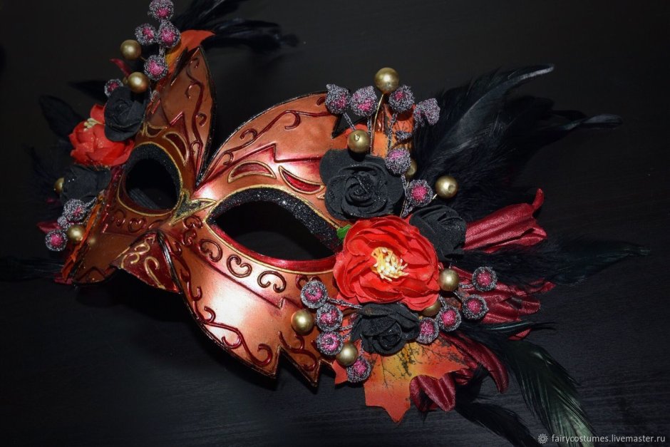 Современные карнавальные маски