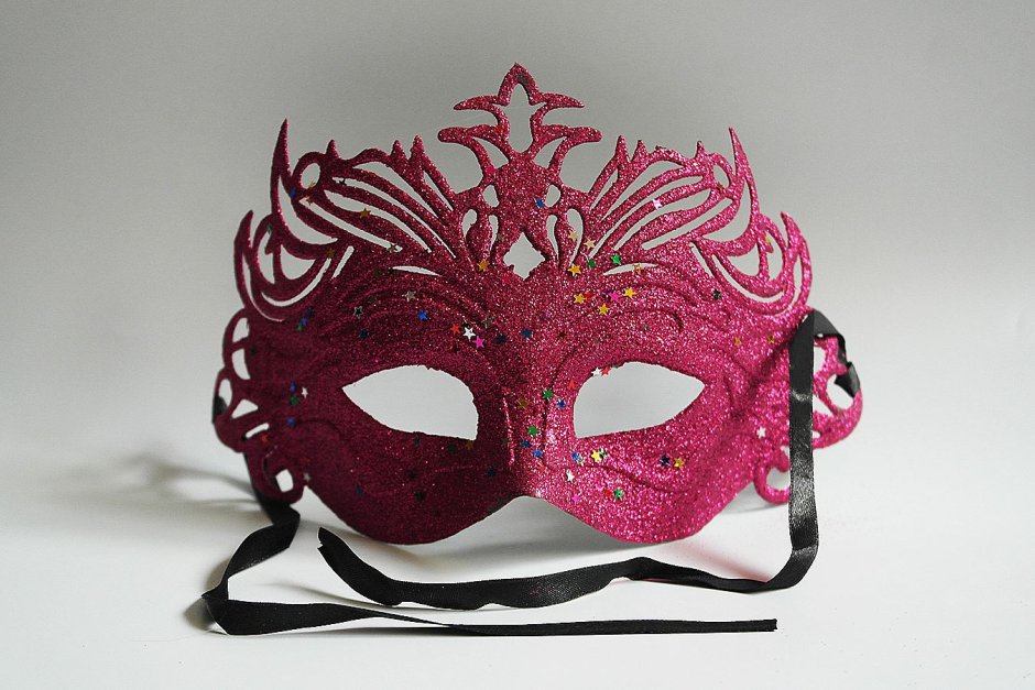 Вишенка карнавальная маска