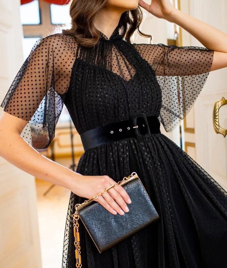 Модное черное платье на новый год — 2023