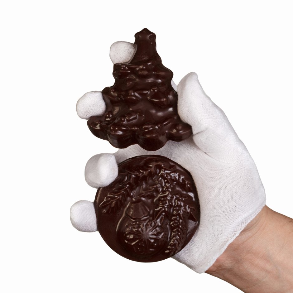 Форма пластиковая для шоколада ель пушистая 9.8*7 см