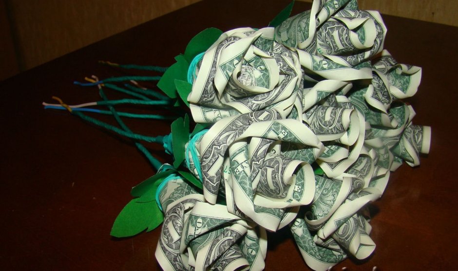 Цветы из долларов