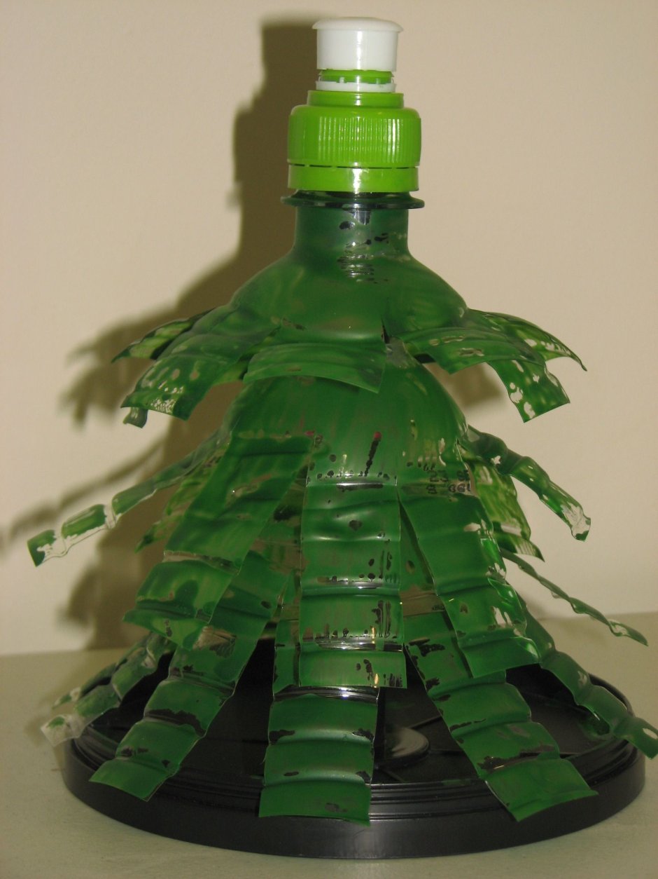 Елкаиз пластиковых бутыдок