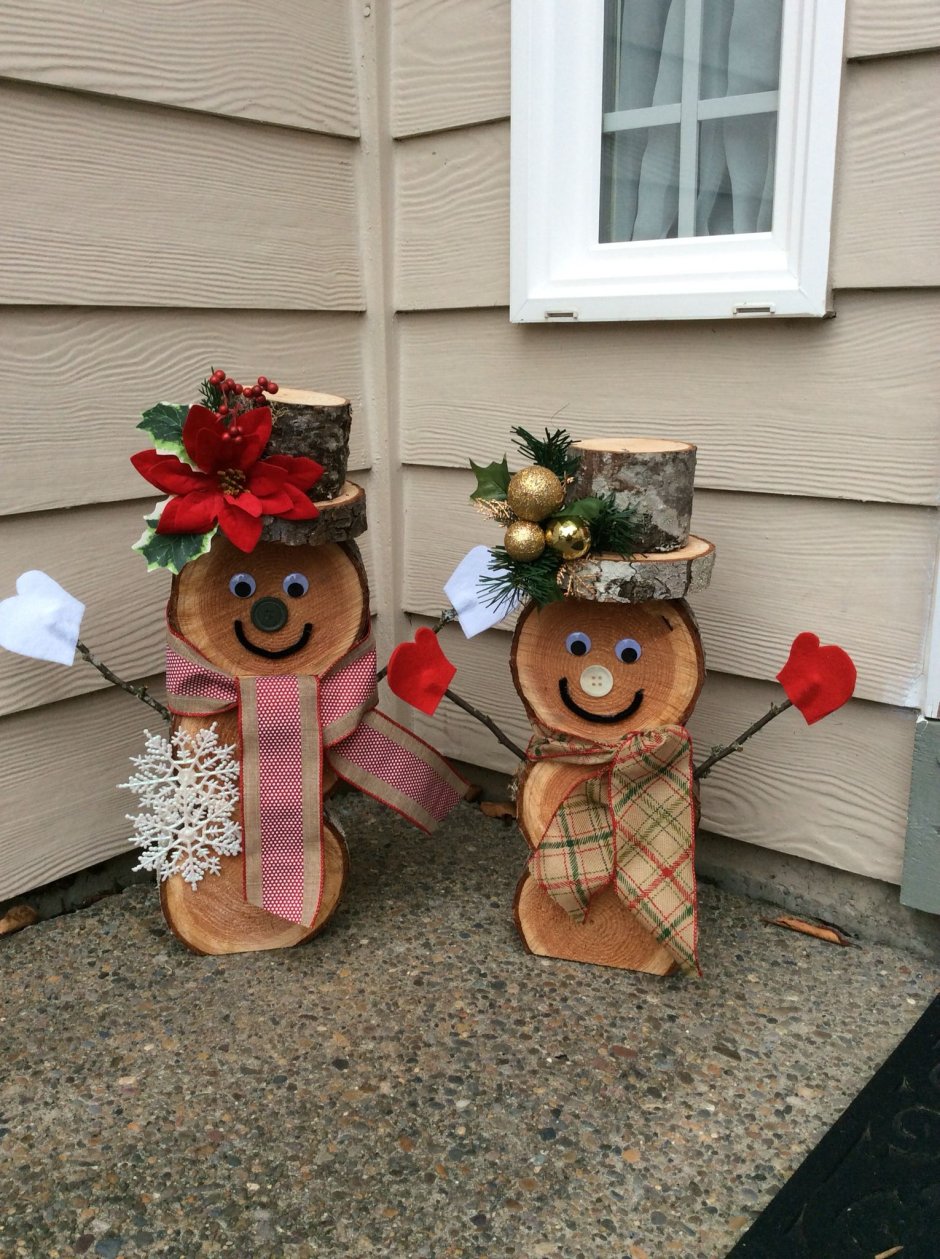 Декоративные Снеговики из спилов дерева