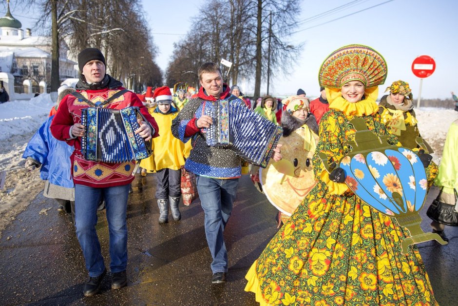 Масленичный парад в Ярославле