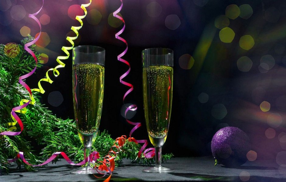Новогодние напитки шампанское