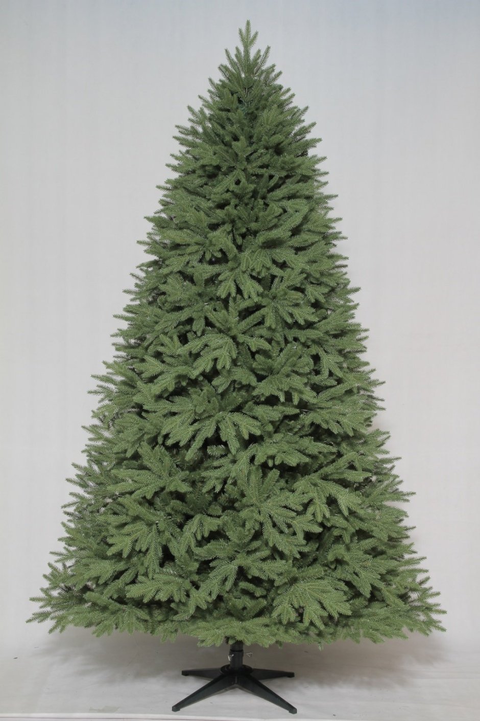 Елка искусственная Эйгер, зеленая, 228 см