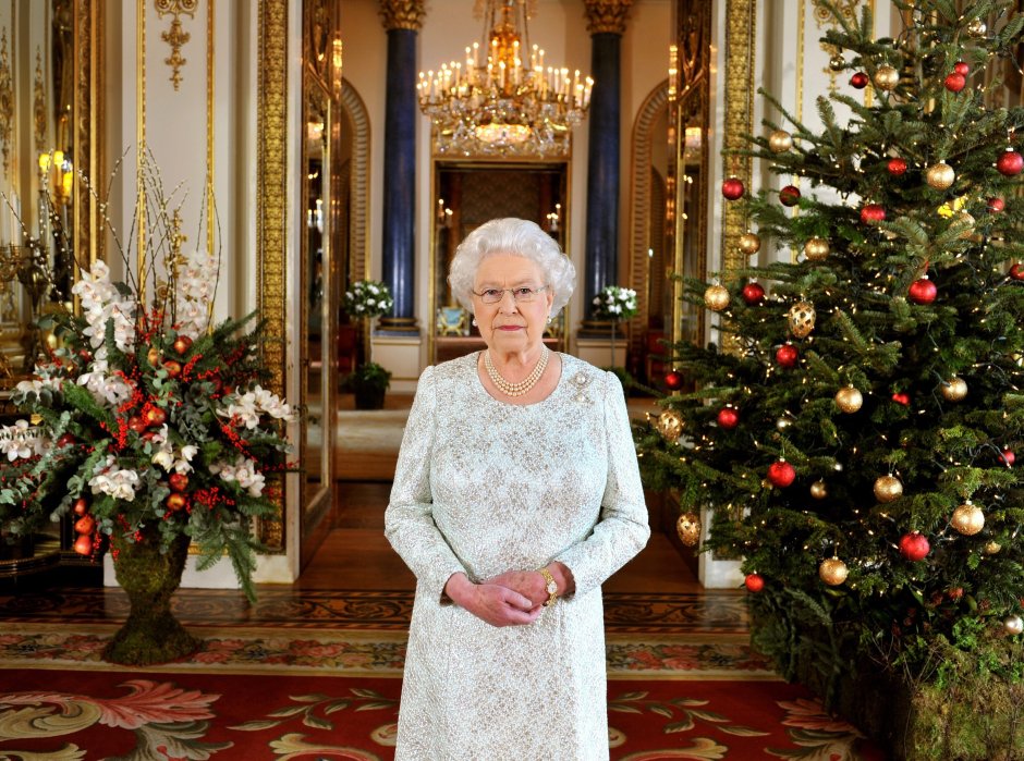 Королева Елизавета 2 Рождество