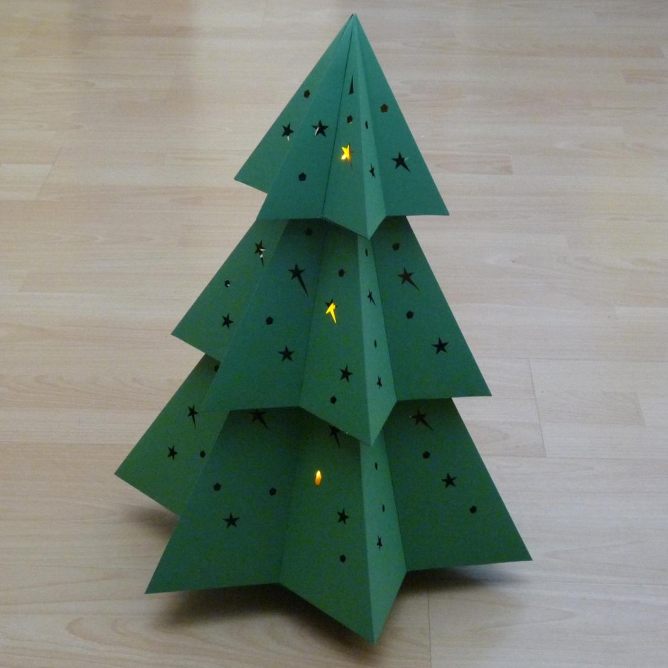 Объемная елка оригами