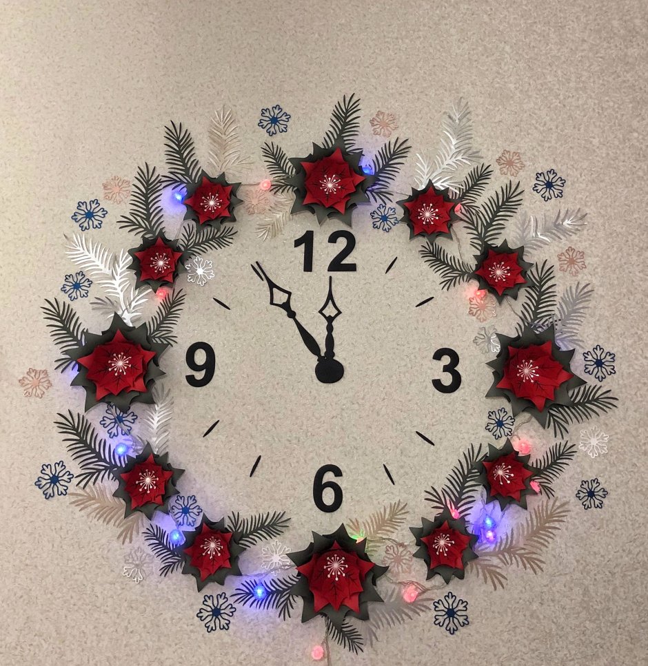 Декоративные часы на новый год