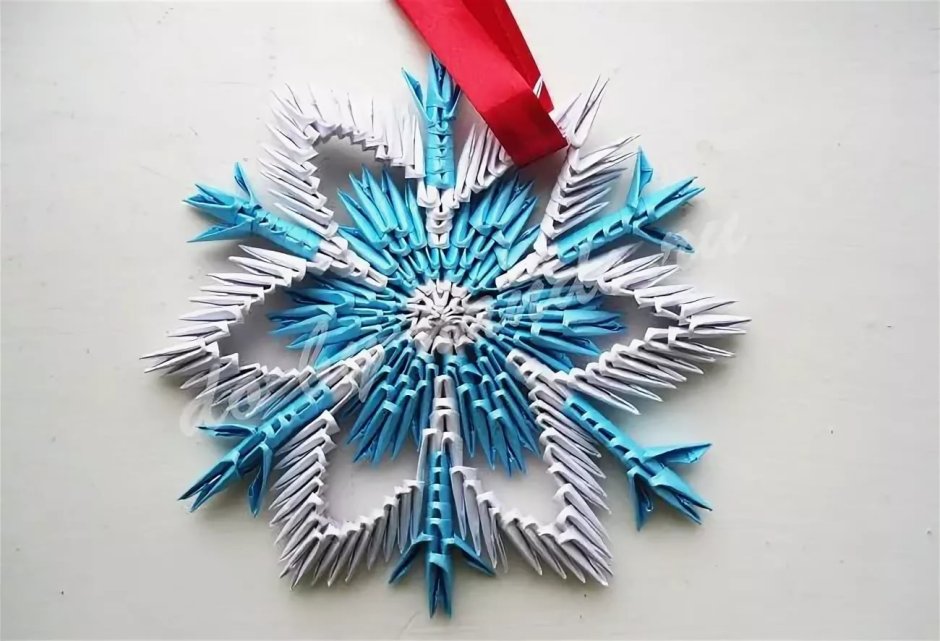 Снежинка из модульного оригами
