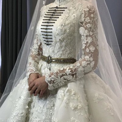 Ингушское национальное платье чокхи