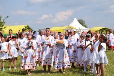 Чувашский ансамбль Уяв