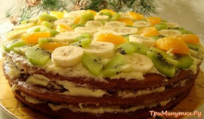 Торт из бисквитных коржей со сгущенкой и бананами