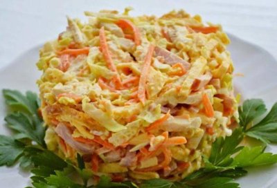 Салат Анастасия с корейской морковкой и яичными блинчиками