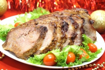 Запеченное мясо на новогодний стол