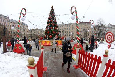 Манежная площадь СПБ ярмарка Новогодняя