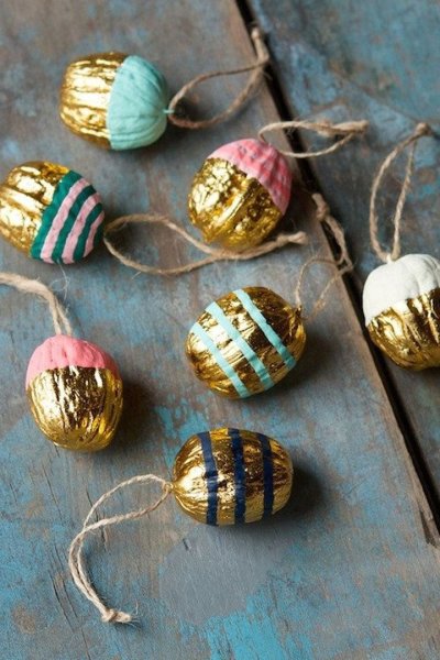 Украшения из скорлупы грецкого ореха