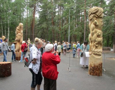 Парк деревянных скульптур Екатеринбург