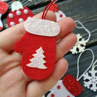 Елечгын игрушки из фетра