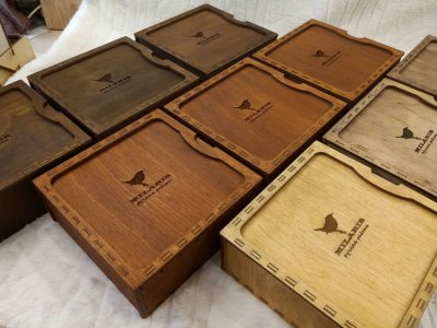 Деревянные подарочные коробки