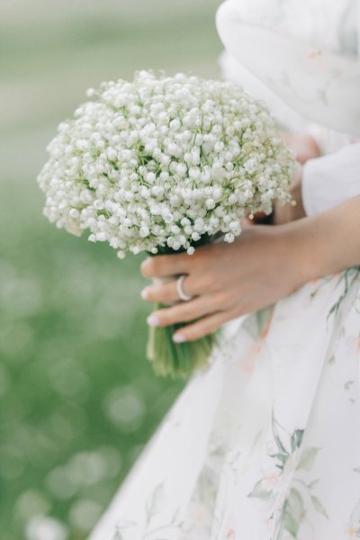 Флористики с белыми камнями