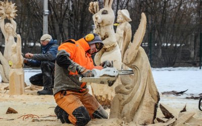 Алманов Владимир Николаевич резчик