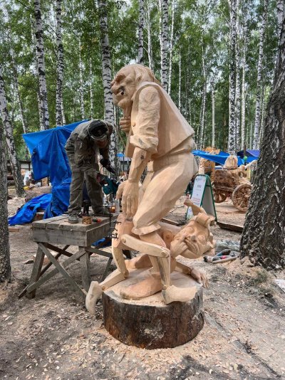 Праздник топора в Томске