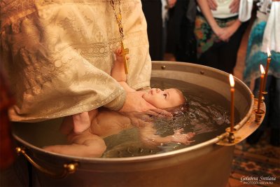 Купель для крещения младенцев